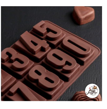Форма для льда и шоколада Доляна «Цифры», 20×11 см, 10 ячеек (4×2,5 см), цвет шоколадный